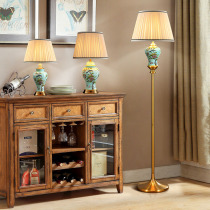 Hand-painted flowers and birds American ceramic floor lamp living room simple modern study bedroom bedside lamp vertical table lamp retro