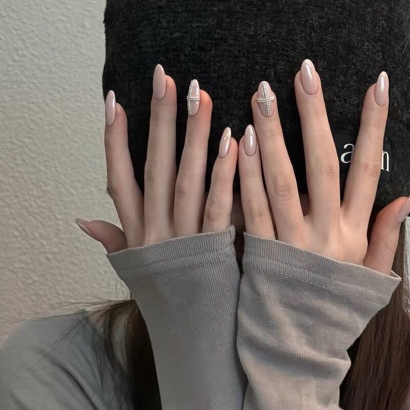 Giselle's Same Style Handmade Wearable Nails, Hailey Moonlight Manicure, Cross Gradient Pink, High-End Dark Style