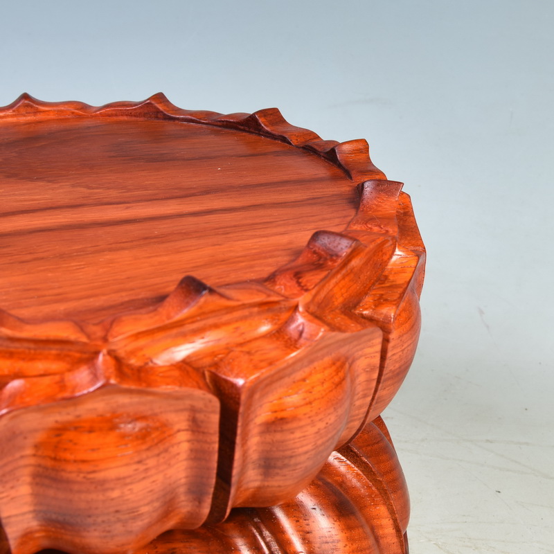 Pianology picking red round solid wood guanyin bodhisattva ocean 's king kong hua limu lotus base wooden Buddha base