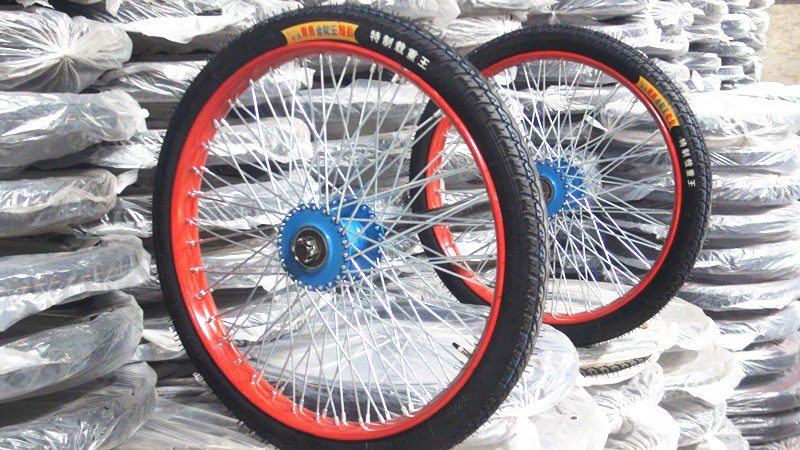 Roues de vélo - Ref 2377613 Image 3