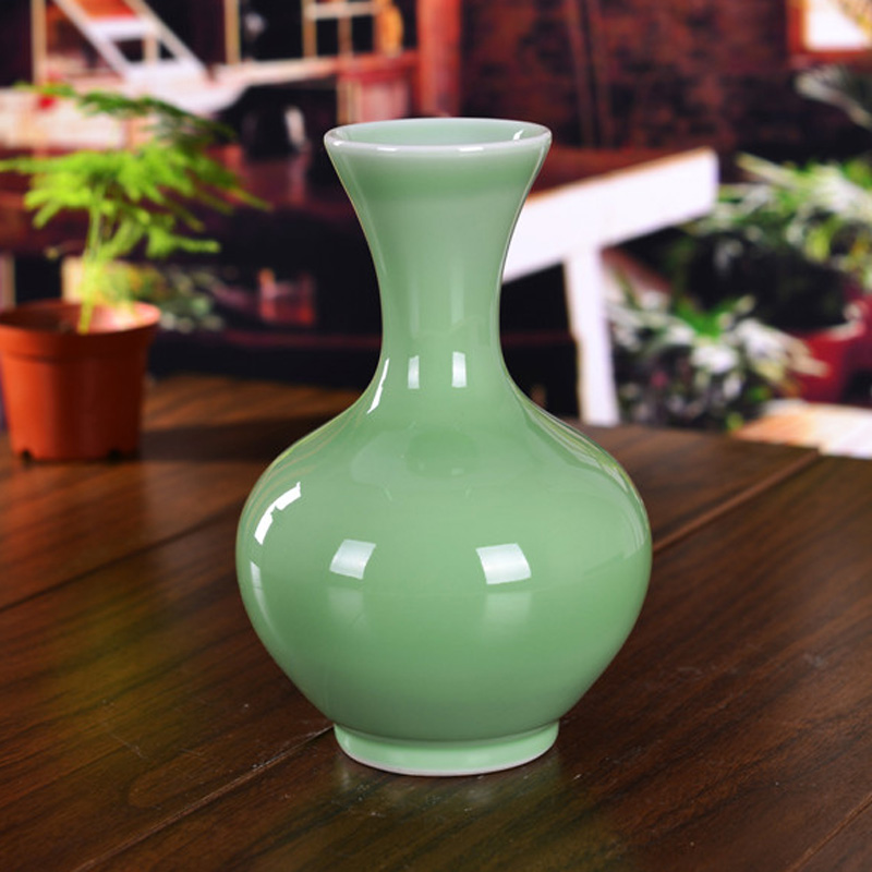 Jingdezhen ceramics shadow celadon ground small vase modern living room home decoration process simple furnishing articles