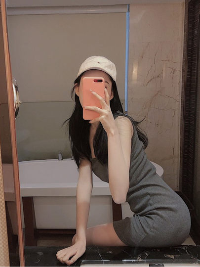 Chaleco con cuello cuadrado, vestido de punto para mujer, otoño puro deseo, Falda corta sexy, estilo deportivo, bolso con tirantes, camiseta a la cadera, falda de fondo