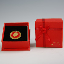 Red Chairman Mao statue Mao Zedong badge Great Man Commemorative Medal Badge plated with real gold diameter 2 cm