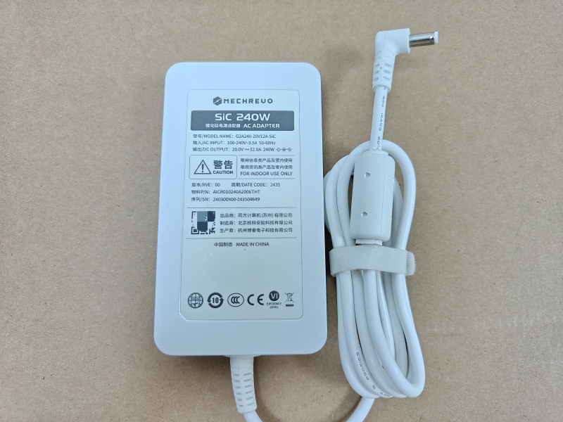 Original Mechanical Revolution 20V 12A 5.5*2.5 240 Watt Power Adapter G2A240-20V12A-Sic