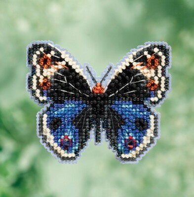 * Diamond Reputation Cross Stitch specializes in *Mill Hill original beads kit -MH181711