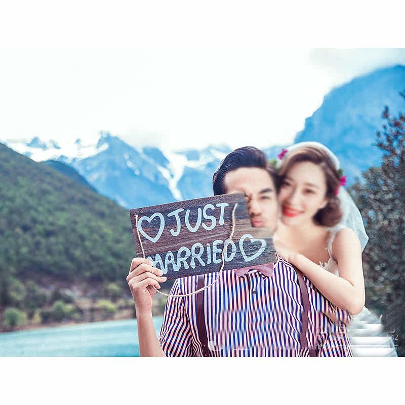 Han Style Themed Photo Props JUST married letter board photo gallery Exterior View Brigade Beat up Street Pat Hands board props