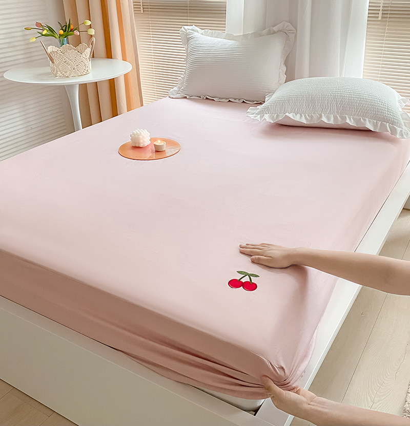 Pure colour embroidery full cotton bed Ogasawara 4 Seasons universal non-slip bed linen mattress cover bed Hat Pure Cotton Bunk Bag Three Sets