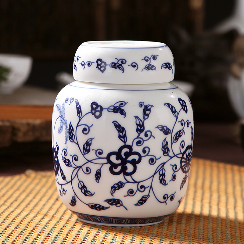 The Crown chang, jingdezhen ceramic medium caddy fixings, drum high - white porcelain POTS sealed as cans of blue and white porcelain storage tanks