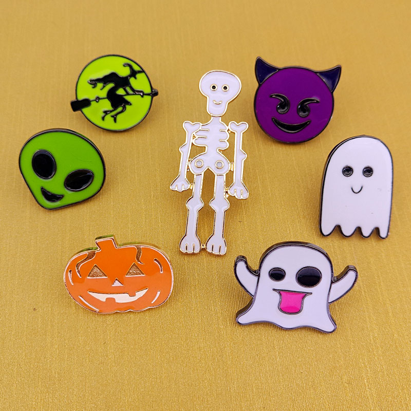 New Halloween Funny Series Cartoon Badge Ghost Skeleton Skeleton Pumpkin Head Witch Drop Oil Trâm ghim cài áo sơ mi nam
