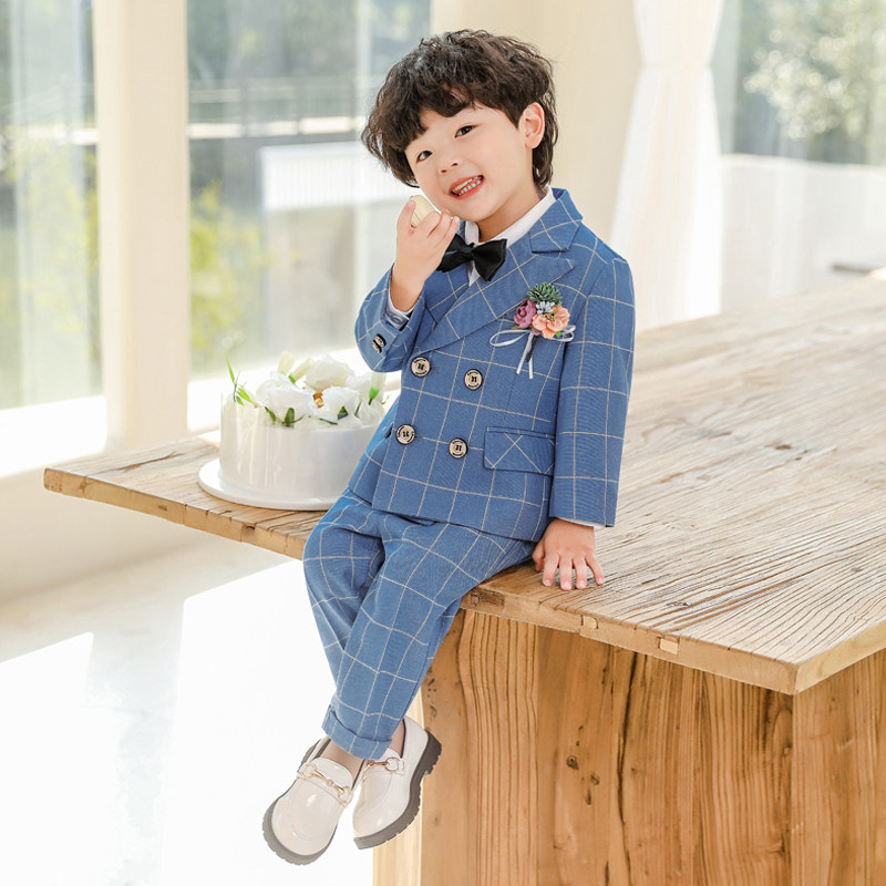 Year Old Dress Male Suit Suit Spring Autumn Children's West Suit Boy Flowers Child Wedding Handsome and Inn to Play Out