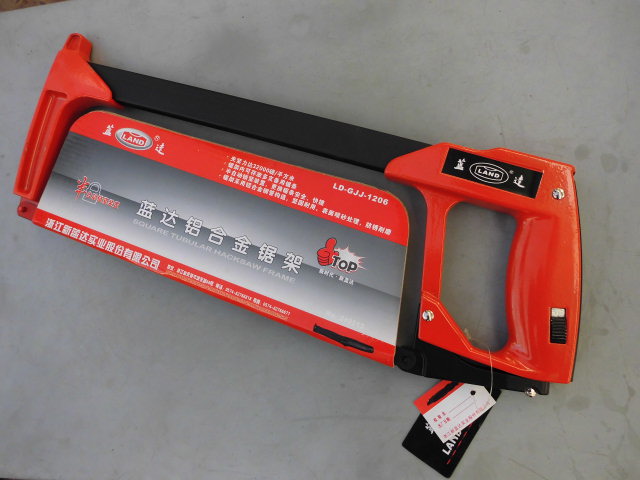 Stock Landa aluminum alloy hacksaw rack special weighted hacksaw bow semi-automatic lock hand with hacksaw home hand saw
