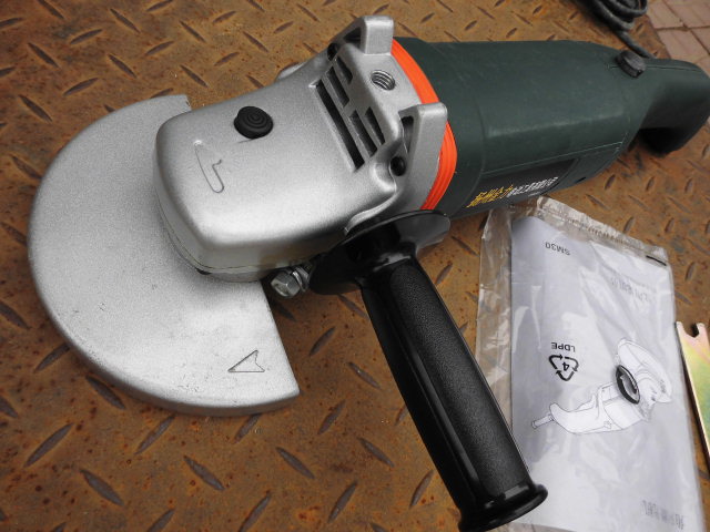 Inventory old goods Yangzhou Jinli 180 large angle grinder heavy industrial grade grinder portable grinder SM30