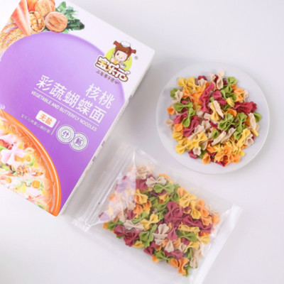 牛肉三文鱼蔬菜面芝麻核桃蝴蝶面