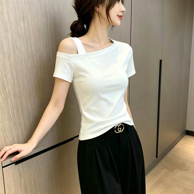 Off-Shoulder Short-Sleeve T-Shirt for Women, International High-End Brand, Fashionable and Stylish, Light Luxury, High-End Feel, Summer Top