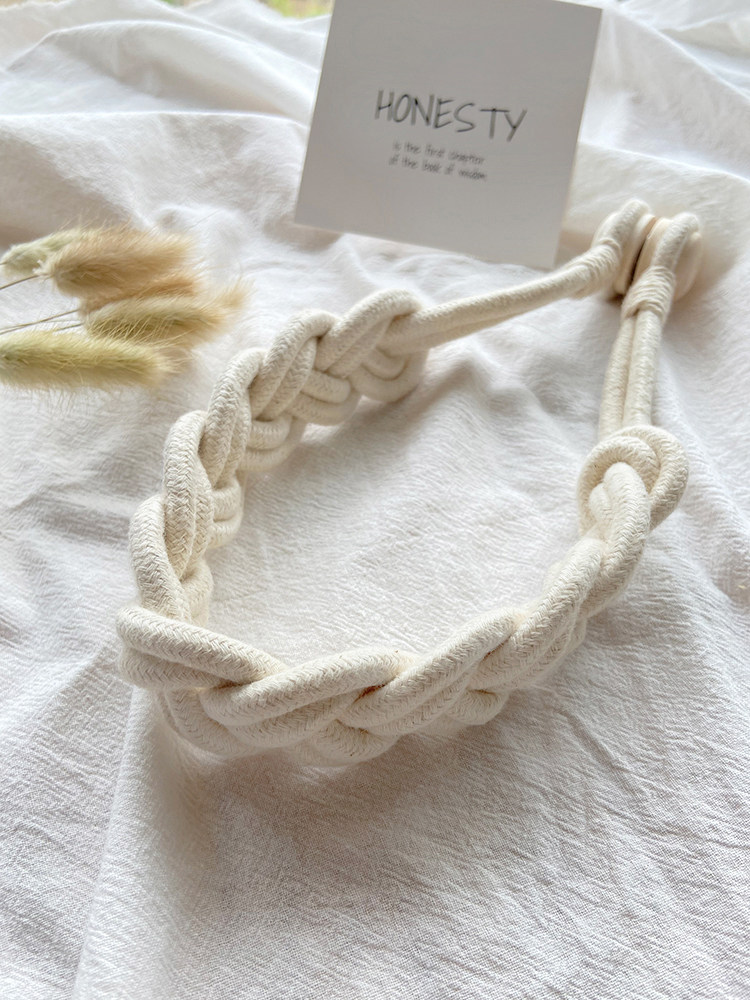 Curtains with rope hand-woven white yarn with light luxury high-end living room with a pair of magnetic absorption ring