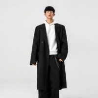 Черный плащ