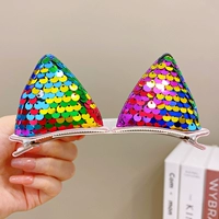 Цветное кошачье ухо