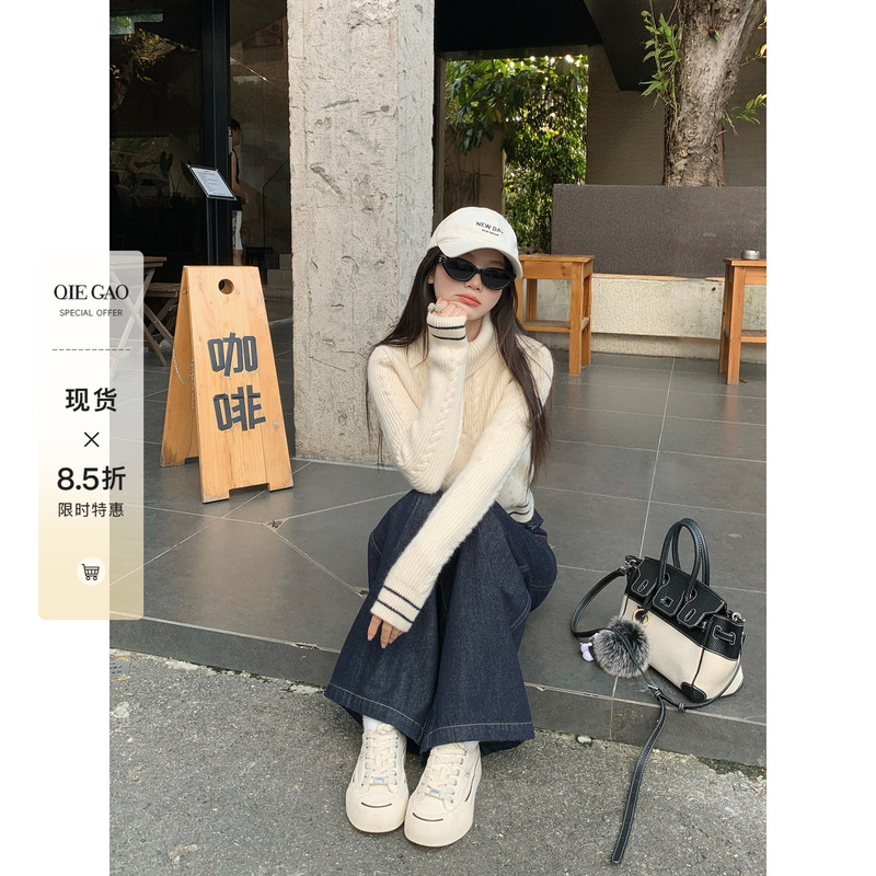 Trendy New Thick White Turtleneck Sweater for Petite Women with Unique Design Trendy New Thick White Turtleneck Sweater for Petite Women with Unique Design