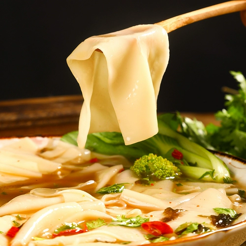 Huaweifang кислый суп -суп лист лист полная коробка 12 баррелей нереализированного завтрака быстро -шириной лапша ведро с лапшой