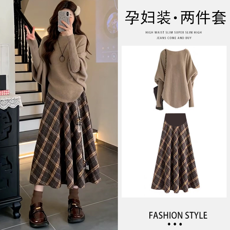 Maternity Suit for Autumn and Winter, New Style Outerwear with Batwing Sleeves, Plaid Skirt, Two-Piece Outfit for Pregnancy