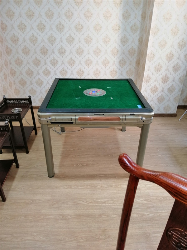 Thâm Quyến Longhua Futian Longgang máy mạt chược tự động loại bàn câm nhà máy điện mạt chược - Các lớp học Mạt chược / Cờ vua / giáo dục bộ cờ vua bằng đá