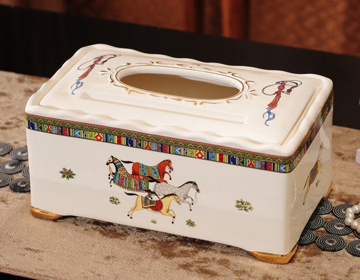 European-style luxury ceramic tissue box decoration living room decorations multi-functional toilet paper box mobile phone watching TV