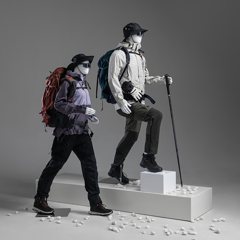 Clothing Store Mountaineering Sports Model Props Male Full-Body Outdoor Sports Equipment Dummy Female Hiking Display Stand