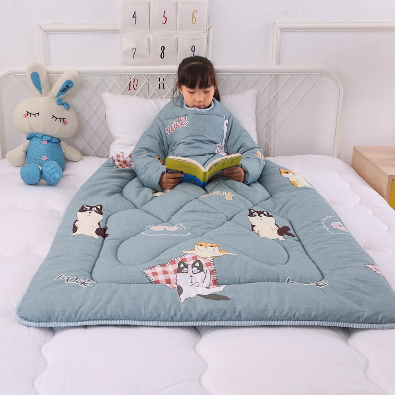 Children keep warm wearing their body's quilt to play mobile phone elementary school students winter anti-kick sleeves are worn by lazy people with sleeves