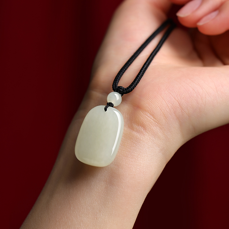 Fidelity and Tamyu Taiping Little Ping An with no card pendant necklace with male and female jade pendant without character pendant Yupei white jade-Taobao