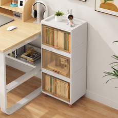 Книжный шкаф