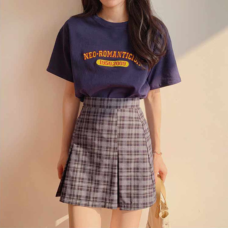 Short dress 2021 new trends irregular checkered Fat mm Heben half body dress A character high waist retro student