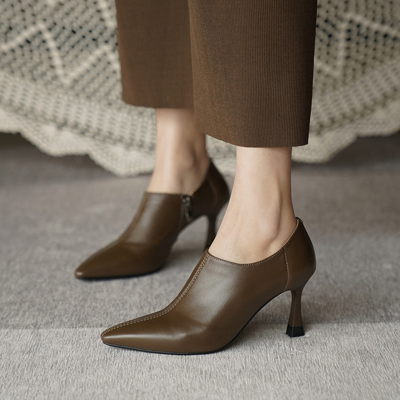Brown Deep-Cut Single Shoes for Women, Stiletto Heels, Spring Pointed-Toe High Heels, Soft Sheepskin Ankle Boots, Elegant French and Korean Style Ankle Boots