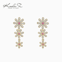 Small heavy industry new Japanese version of fresh and sweet zircon flowers spring dating earrings without ear piercing ear clips daily