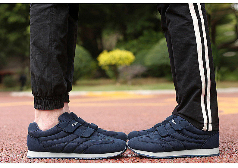 Chaussures de printemps Moyen-âge, 40-60 ans,  Europe - Ref 916614 Image 57