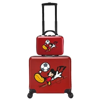 Футбольный мальчик-красная материнская коробка