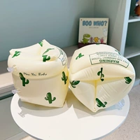 Зеленая сказочная ладонь