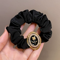 Черный горный чай, резинка для волос