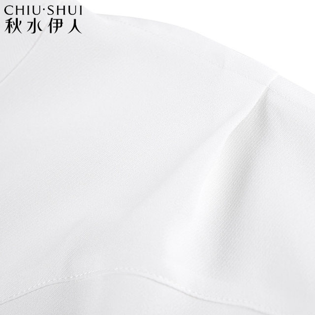 Qiushui Yiren Spring and Autumn New Arrival Women's Clothes Slender Bat Sleeves Casual Tops Single-breasted Shirt Women L47