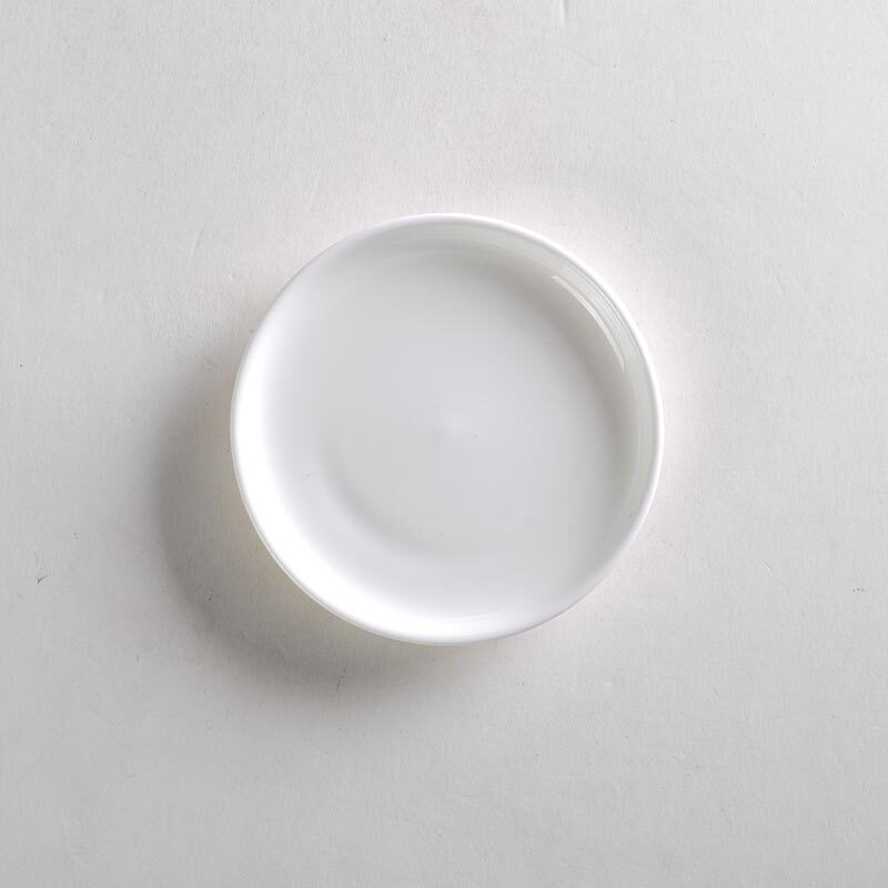 �����᷹�����ݴ����մɾƵ�;߽��ϵ�4Ӣ��