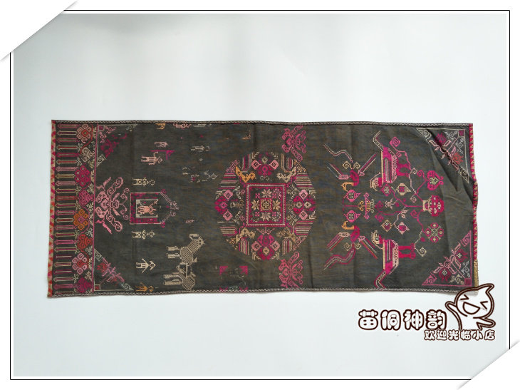 Miao Dong Shen Yun handicrafts 4409 Yunnan Yi pickled embroidery pieces cross-stitch embroidery pieces wear