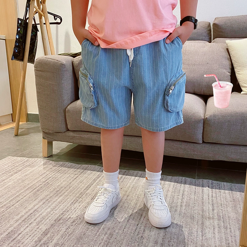 Quần áo trẻ em Tong Ge Zhongda Sản phẩm mới của trẻ em mùa xuân và mùa hè hàng loạt cotton đơn giản rộng rãi túi sọc rộng rãi quần short denim hợp thời trang - Quần jean