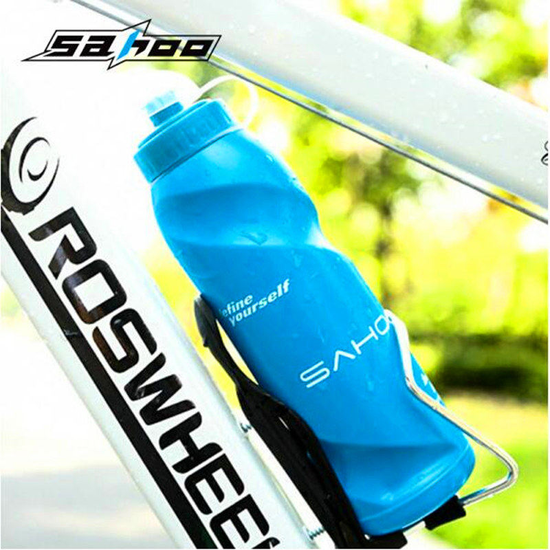 Bicycle odorless portable plastic extrusion bicycle water bottle riding outdoor water bottle 700ML mountain bike accessories
