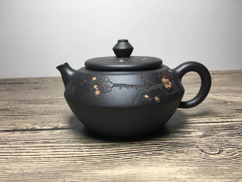 Sun's made pottery full of Yixing Purple Sand Pot's Rare Purple Sand 260 ml Recommended