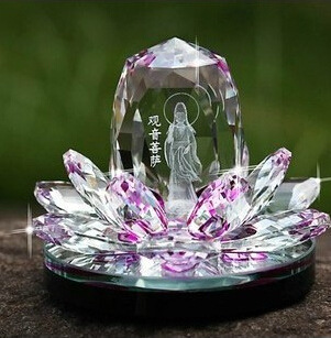 Car pendulum with thousands of hands Guanyin Bodhisattva bifacial Buddha in the car Accessories Crystal Perfume Seat Interior Ornaments