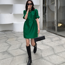 2022 new French style high-end temperament self-cultivation retro skirt niche design sense dress waist slimming female summer