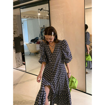 2021 new French long skirt high-end temperament slim retro skirt puff sleeve floral dress female summer