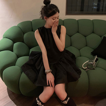 2022 new French little black dress high-end temperament slim retro skirt niche design sleeveless dress