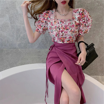 Summer womens French retro square-neck floral shirt top with one-piece hip-covering skirt two-piece suit