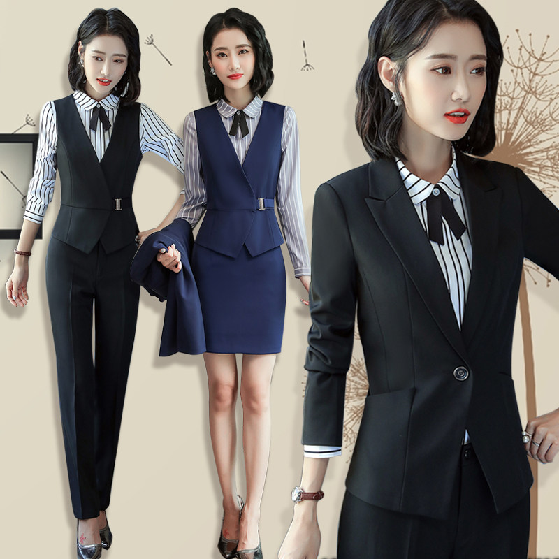 Tailleur femme - Ref 3242415 Image 4