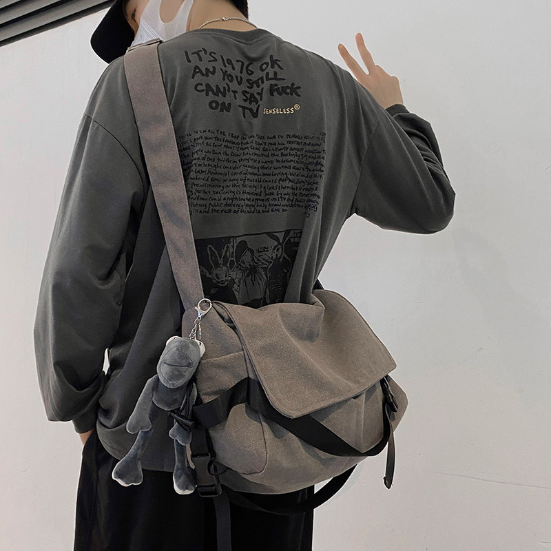Tide Cards Frock Satchel Satchel Men Postman Casual Day Series Large Capacity Single Shoulder and Sport Students Inclined Shoulder Bag woman-Taobao
